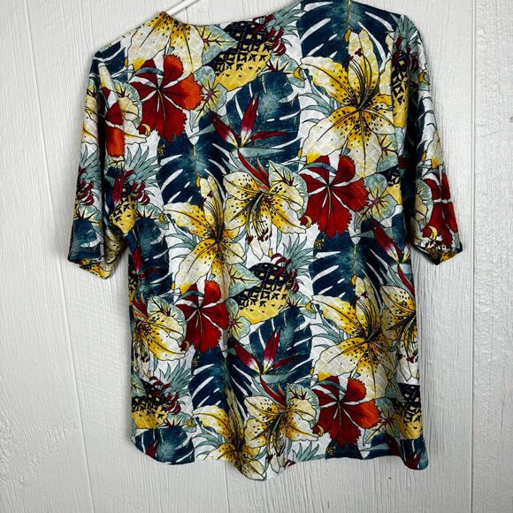 Chicos Tropical Printed Gauzy Textured Short Sleeve T Shirt Size 2 or US Size Lg - Picture 3 of 7
